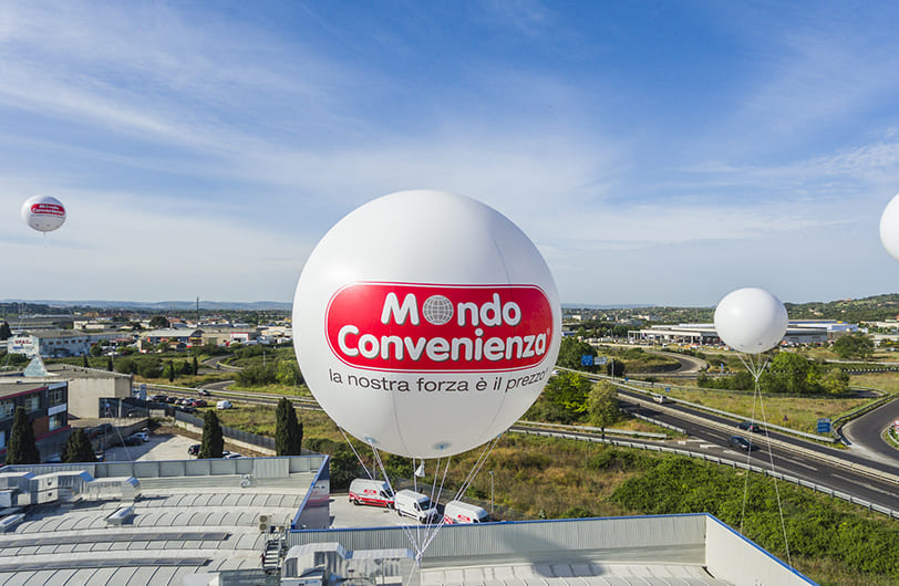 Copertina di Mondo Convenienza